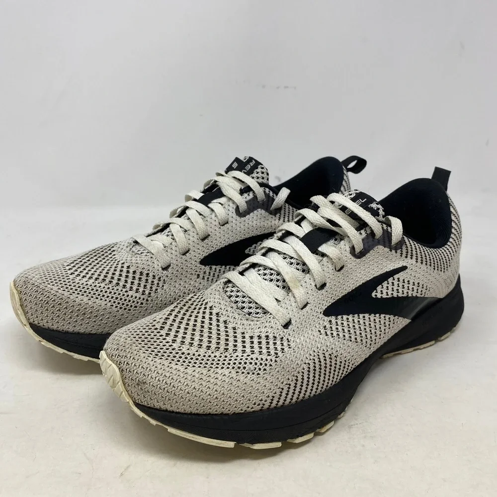 Brooks‎ Revel 5 Womens Running Shoes White Black 1203611B121 Size 9.5 Medium B